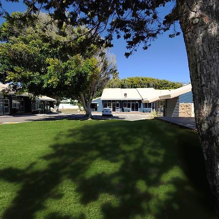 Abrolhos Reef Lodge Geraldton Εξωτερικό φωτογραφία