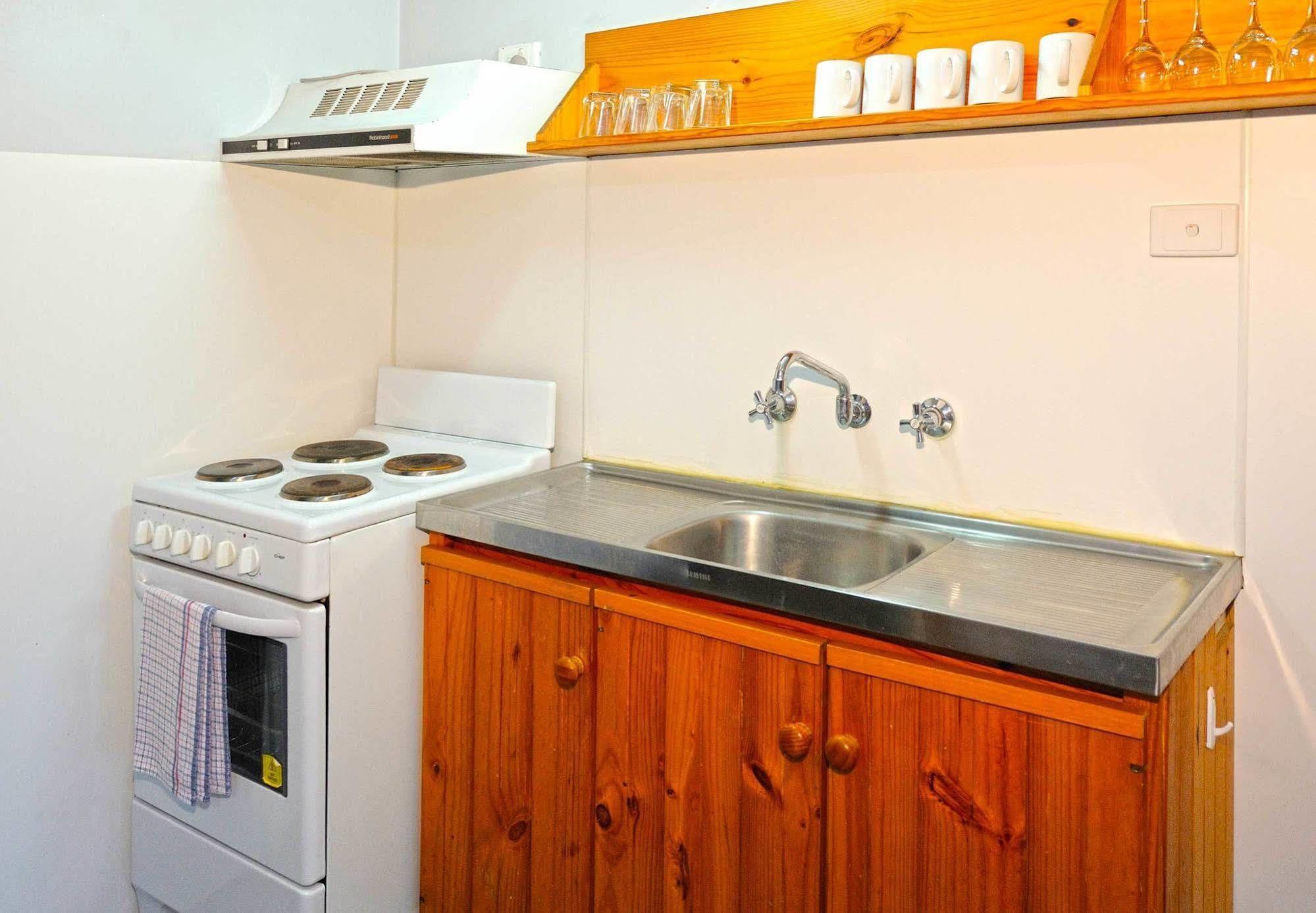 Abrolhos Reef Lodge Geraldton Εξωτερικό φωτογραφία