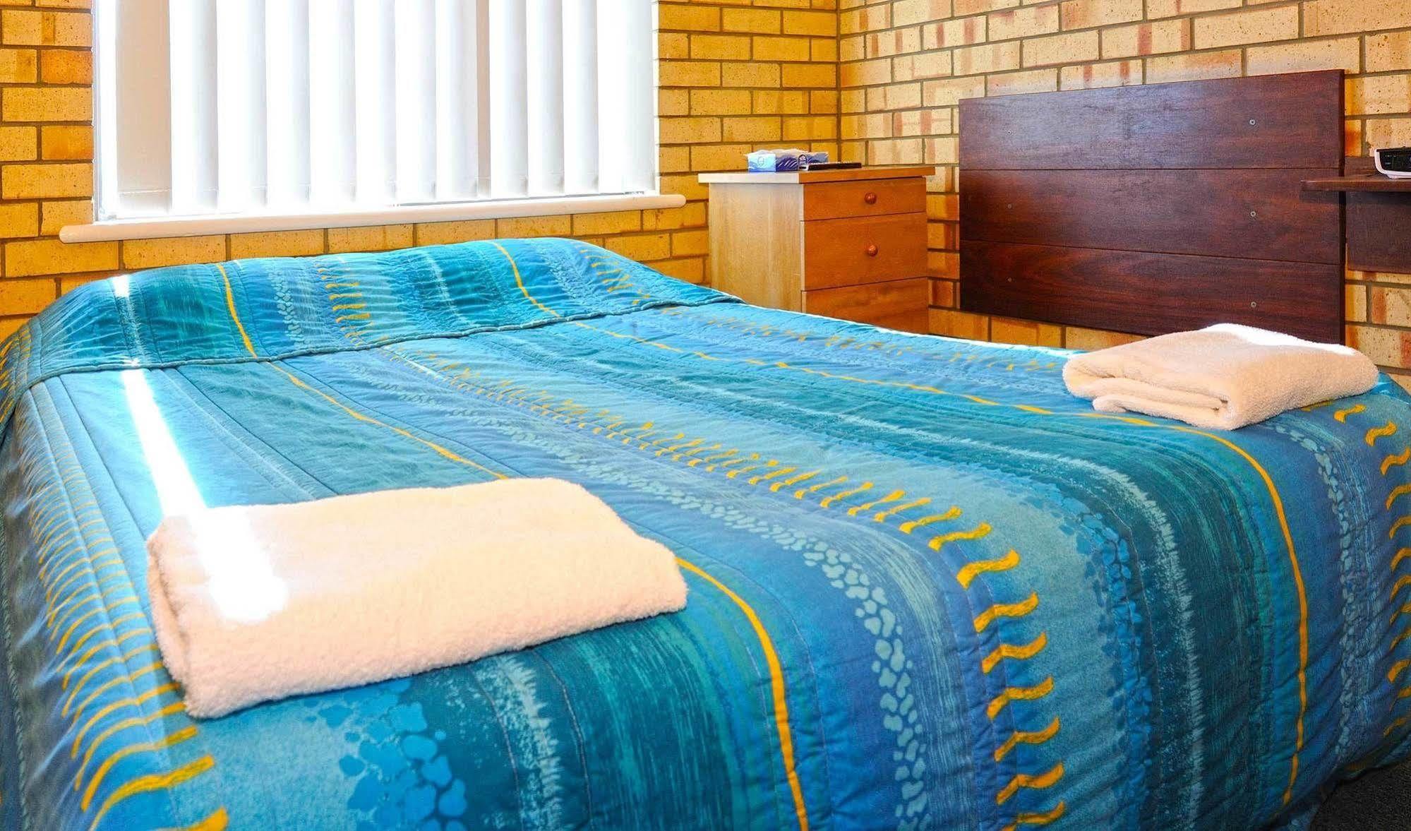 Abrolhos Reef Lodge Geraldton Εξωτερικό φωτογραφία